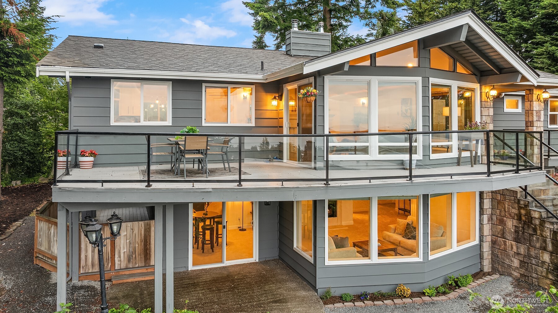 310 Skyline Drive