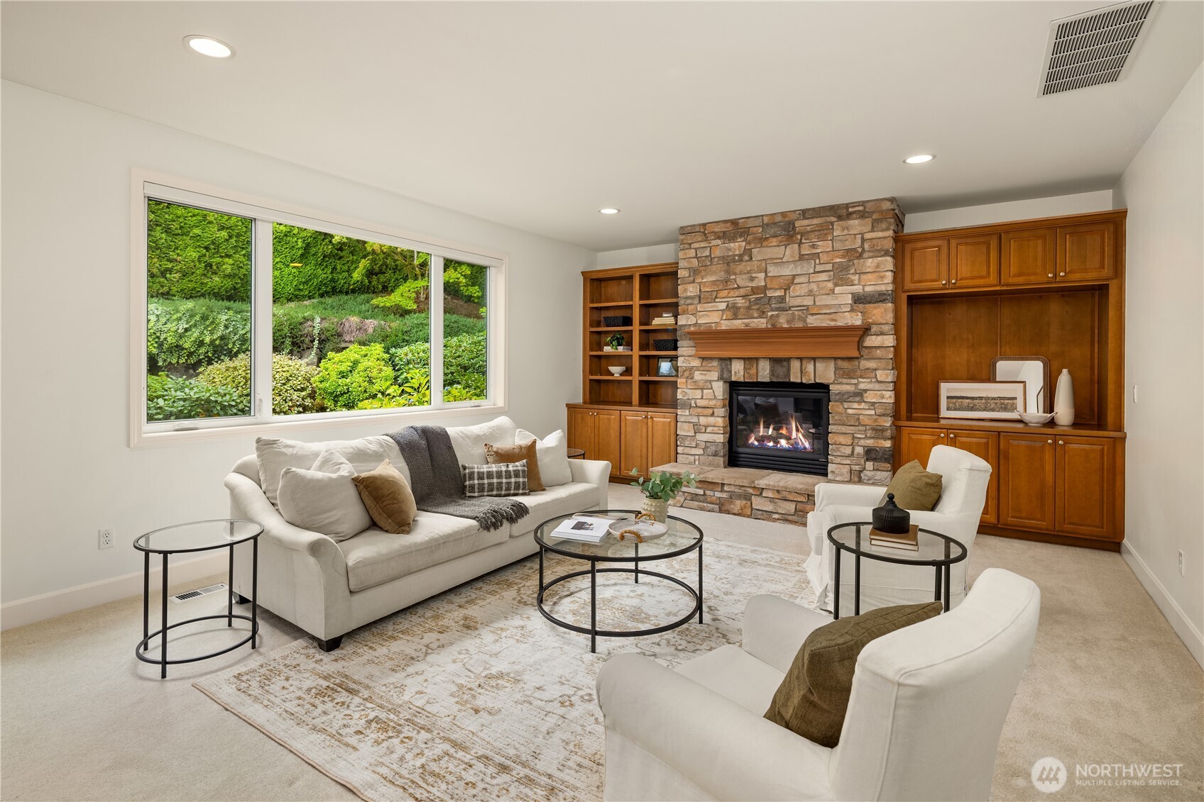 2759 NW Pine Cone Place