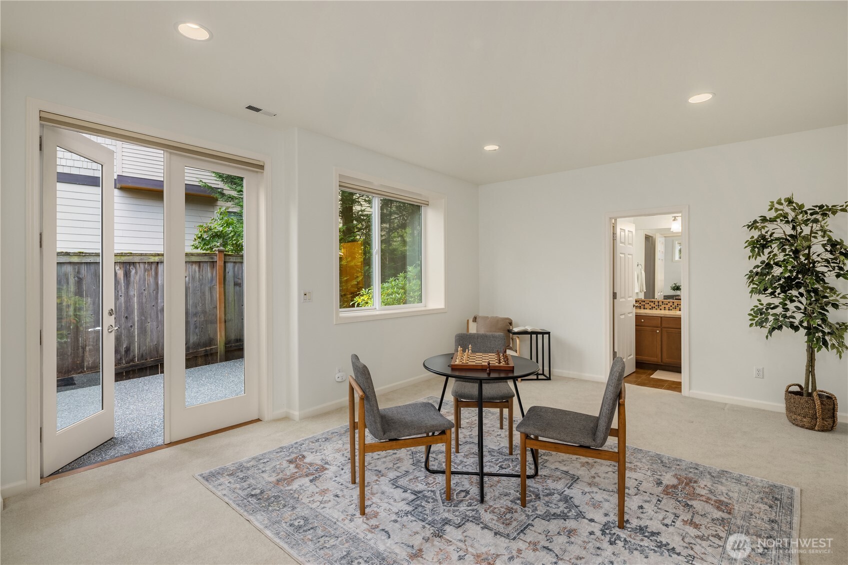 2759 NW Pine Cone Place