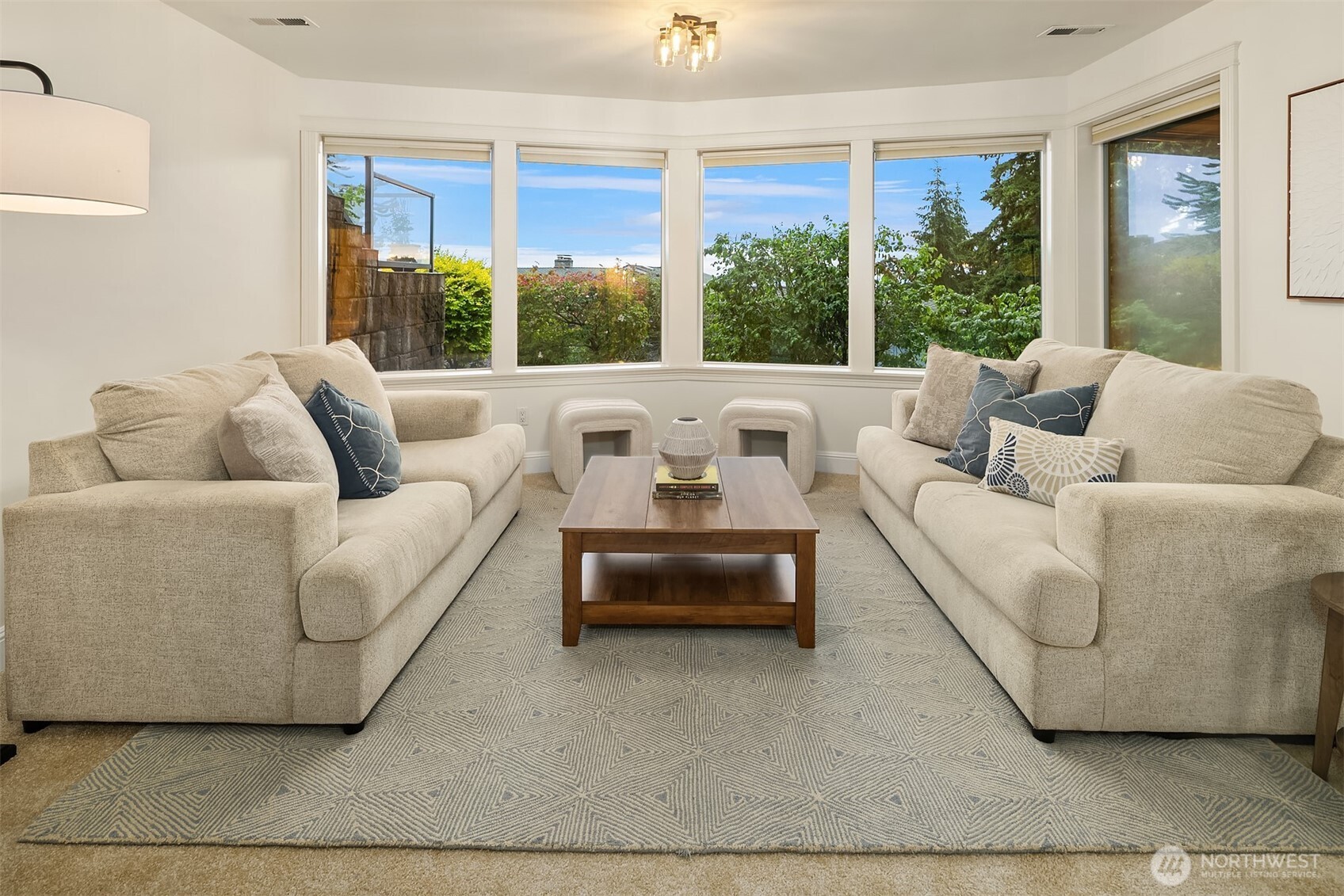 310 Skyline Drive