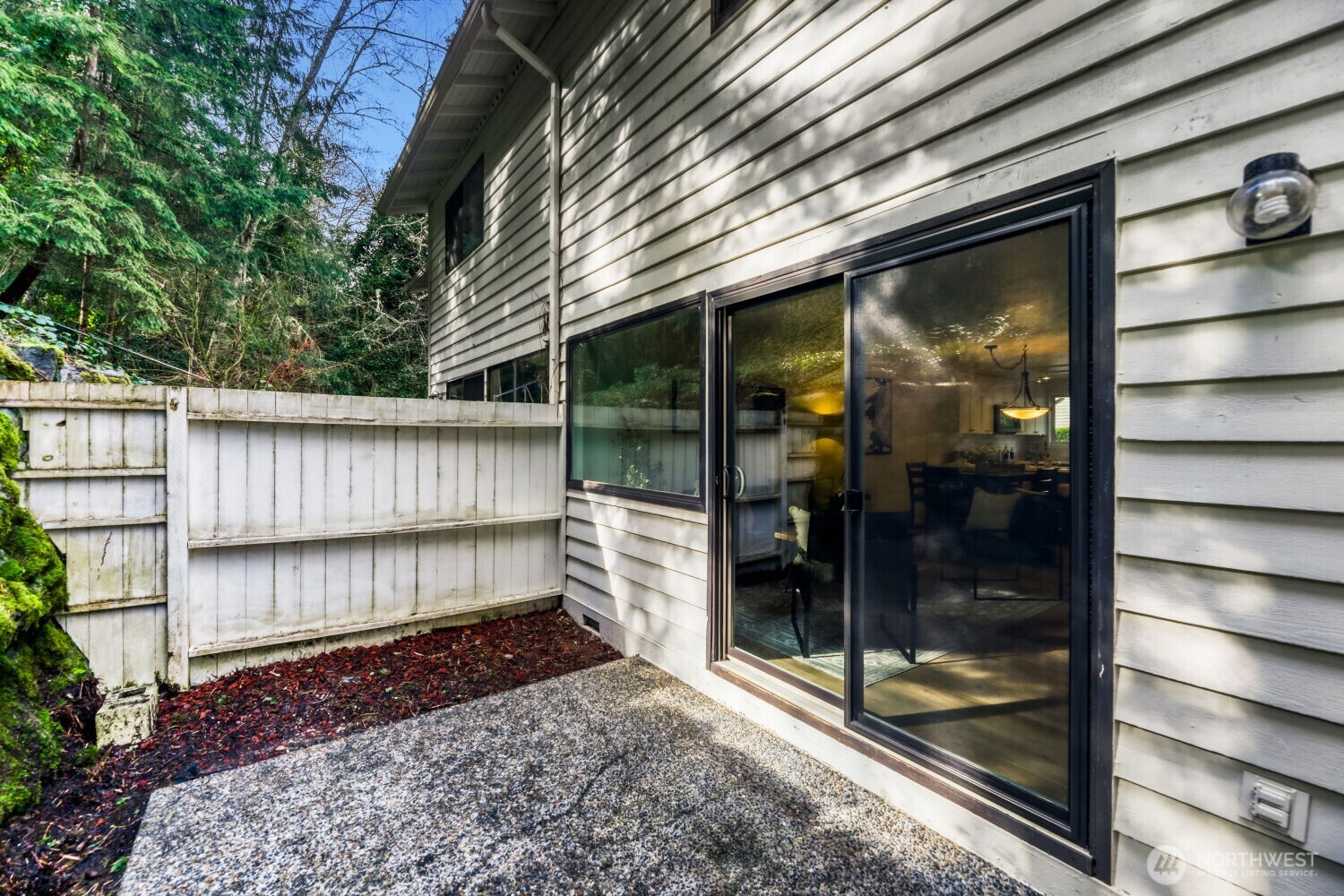 22906 Edmonds Way Unit: 10