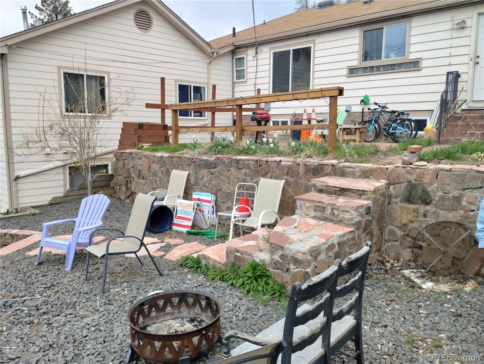 339 Arapahoe Street