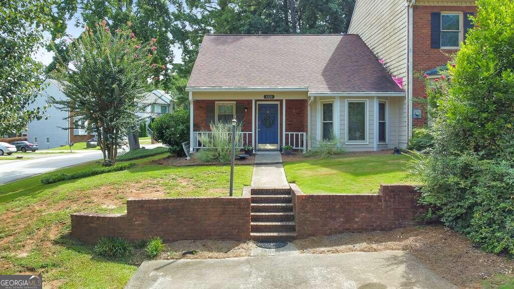 1323 Poplar Pointe SE