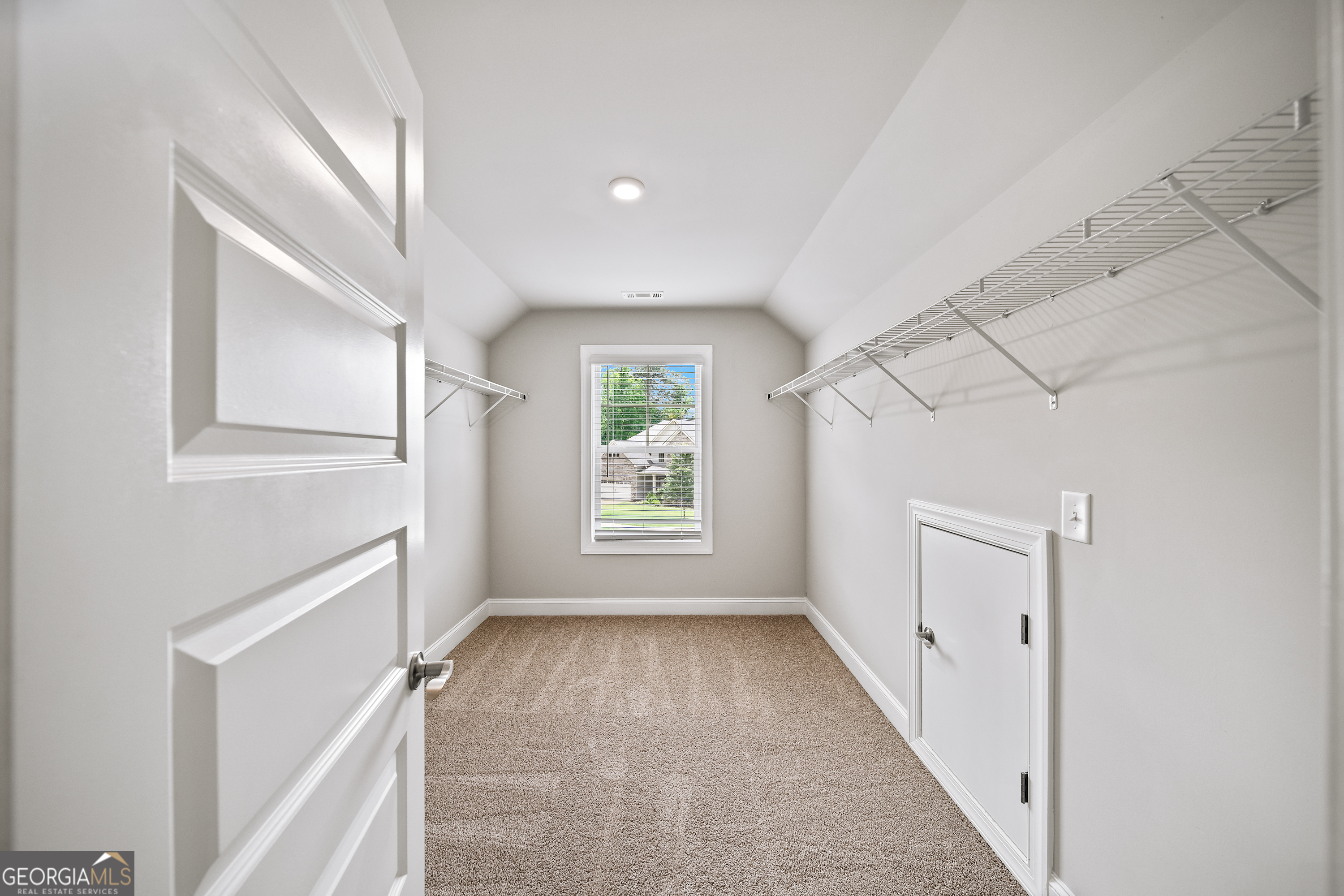 4093 Groveland Park Drive