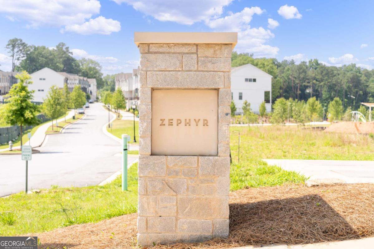 1247 Zucchini Circle SE
