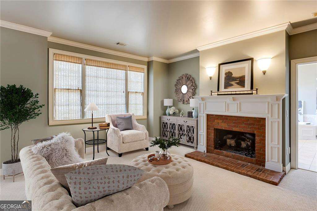 195 High Bluff Court