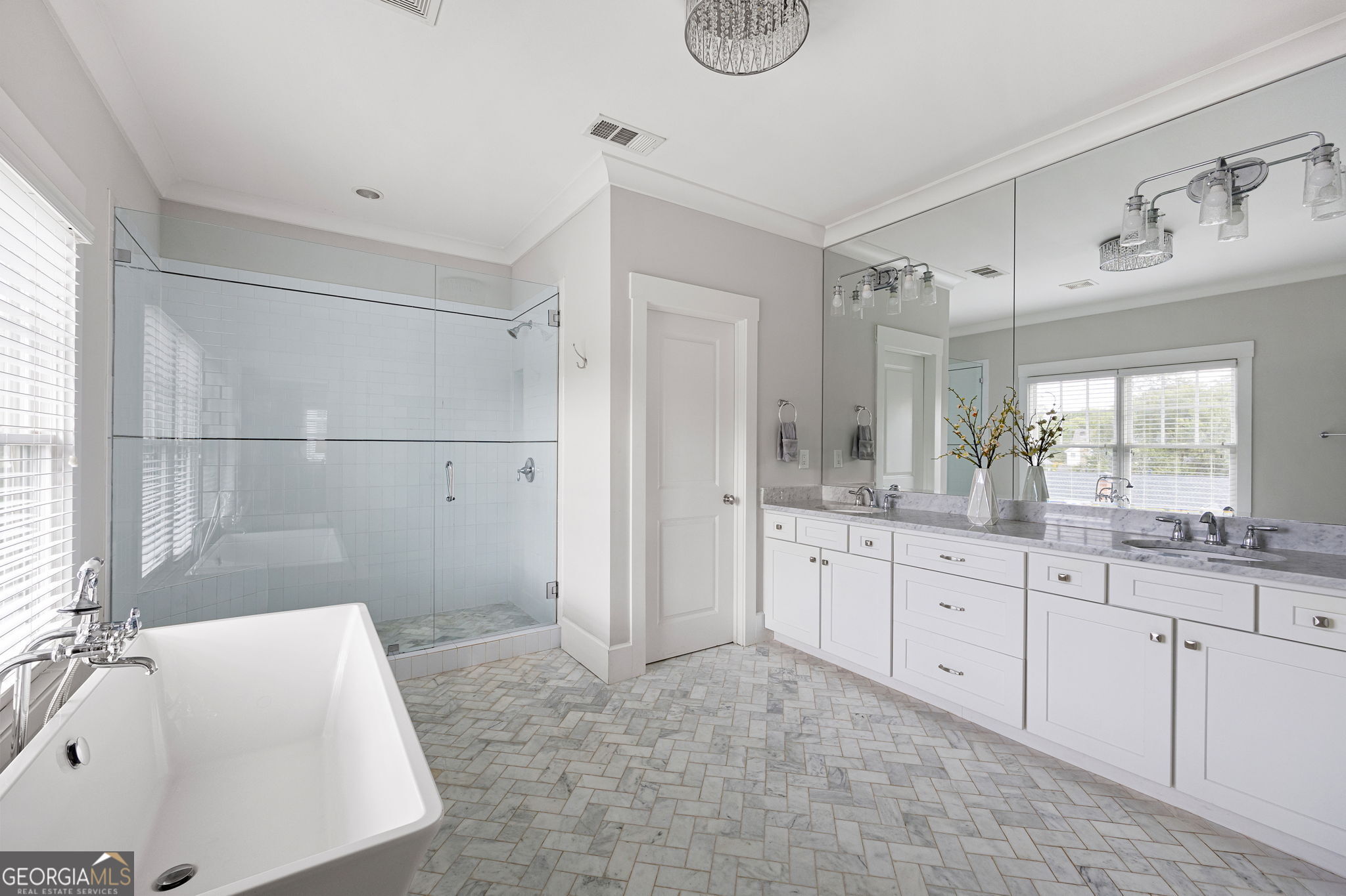 259 Hampton Terrace NE