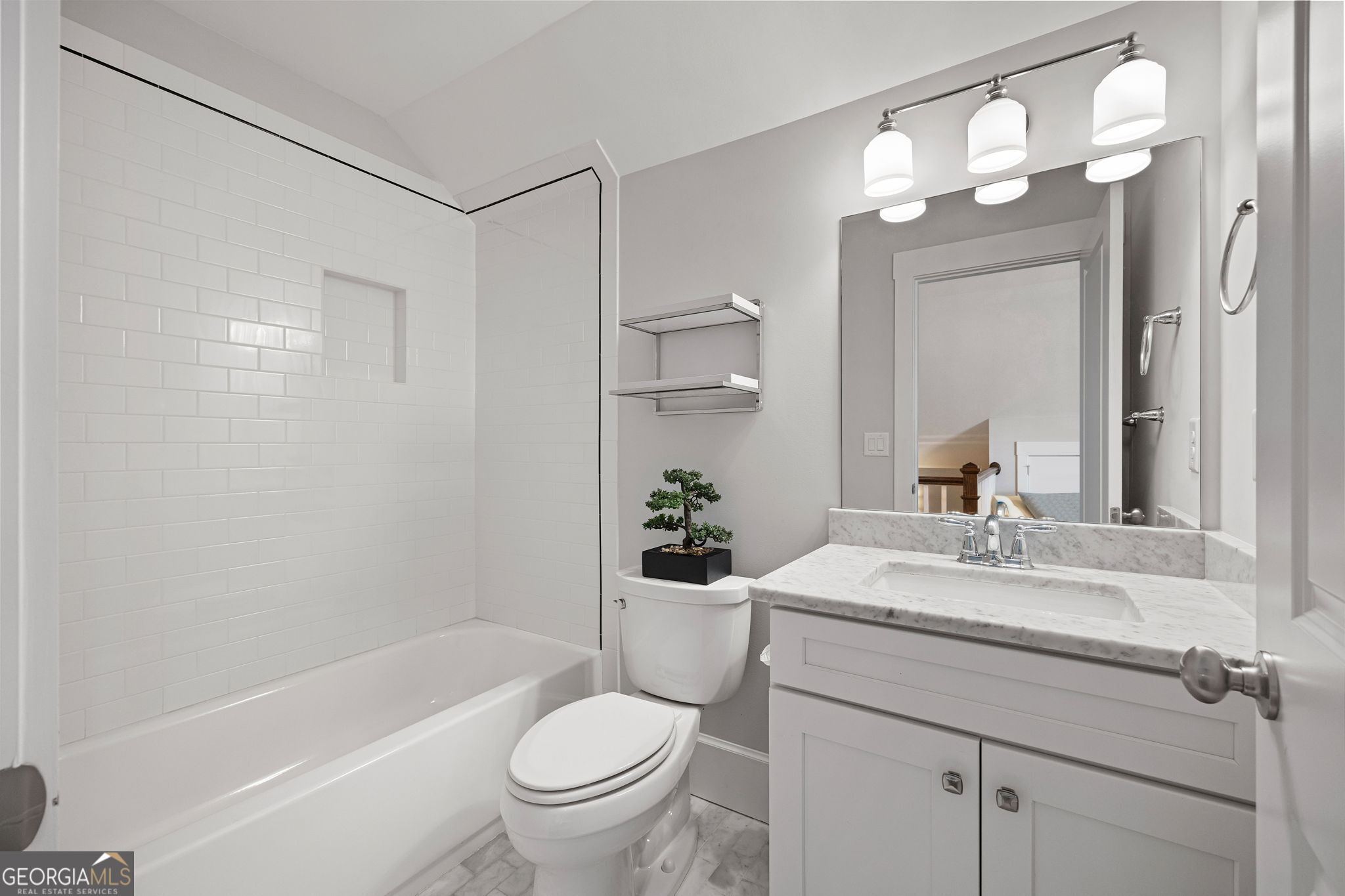 259 Hampton Terrace NE