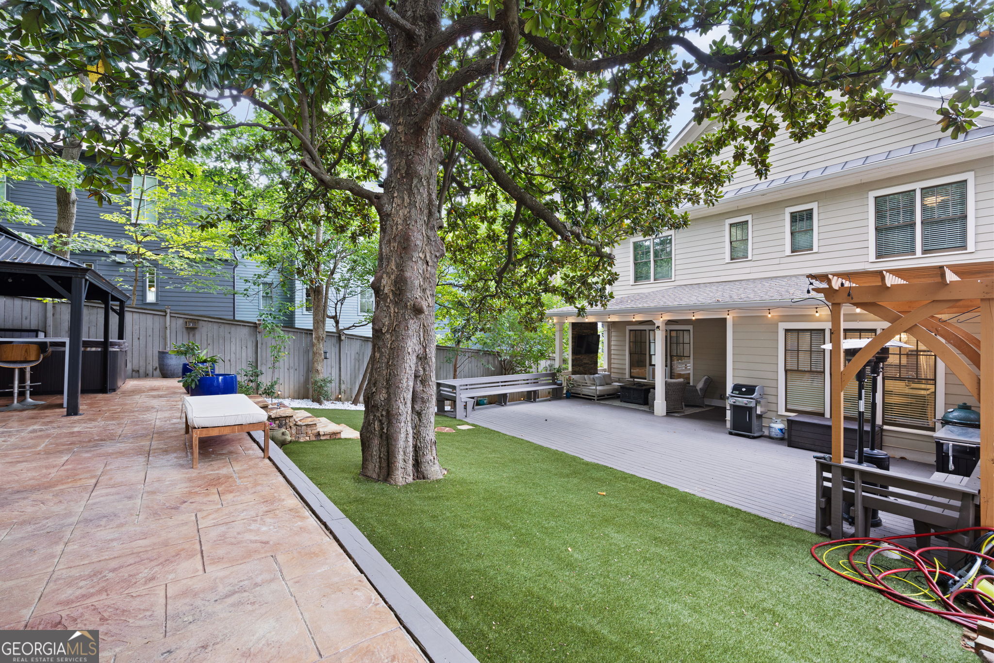 259 Hampton Terrace NE