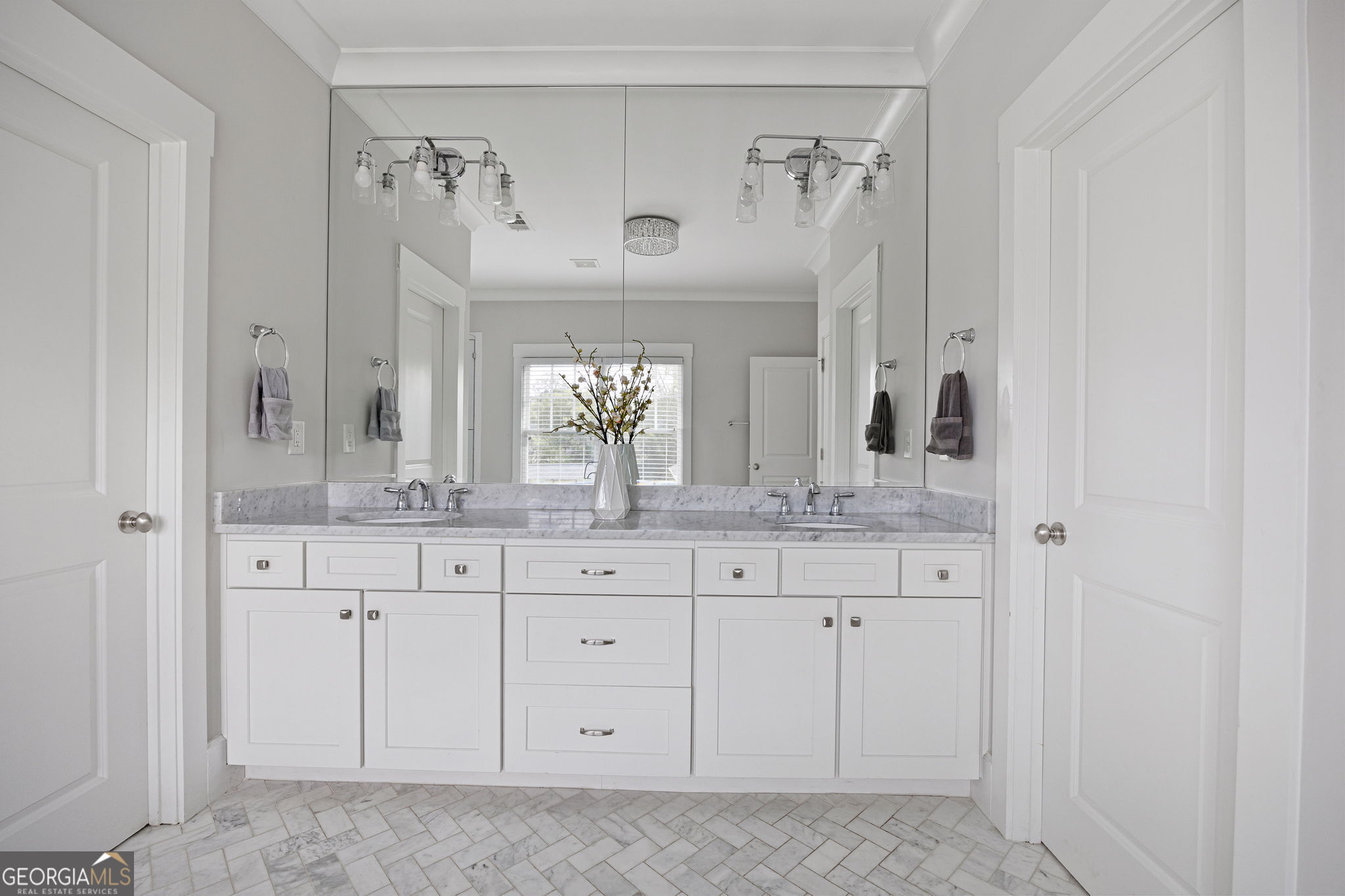 259 Hampton Terrace NE