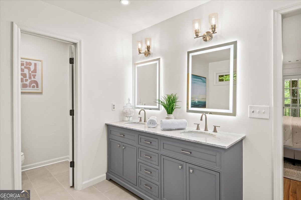 5250 Pikes Peak Court