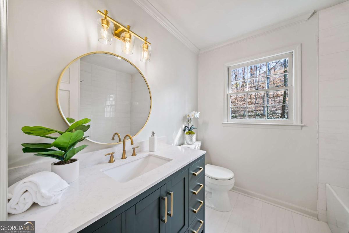 5250 Pikes Peak Court