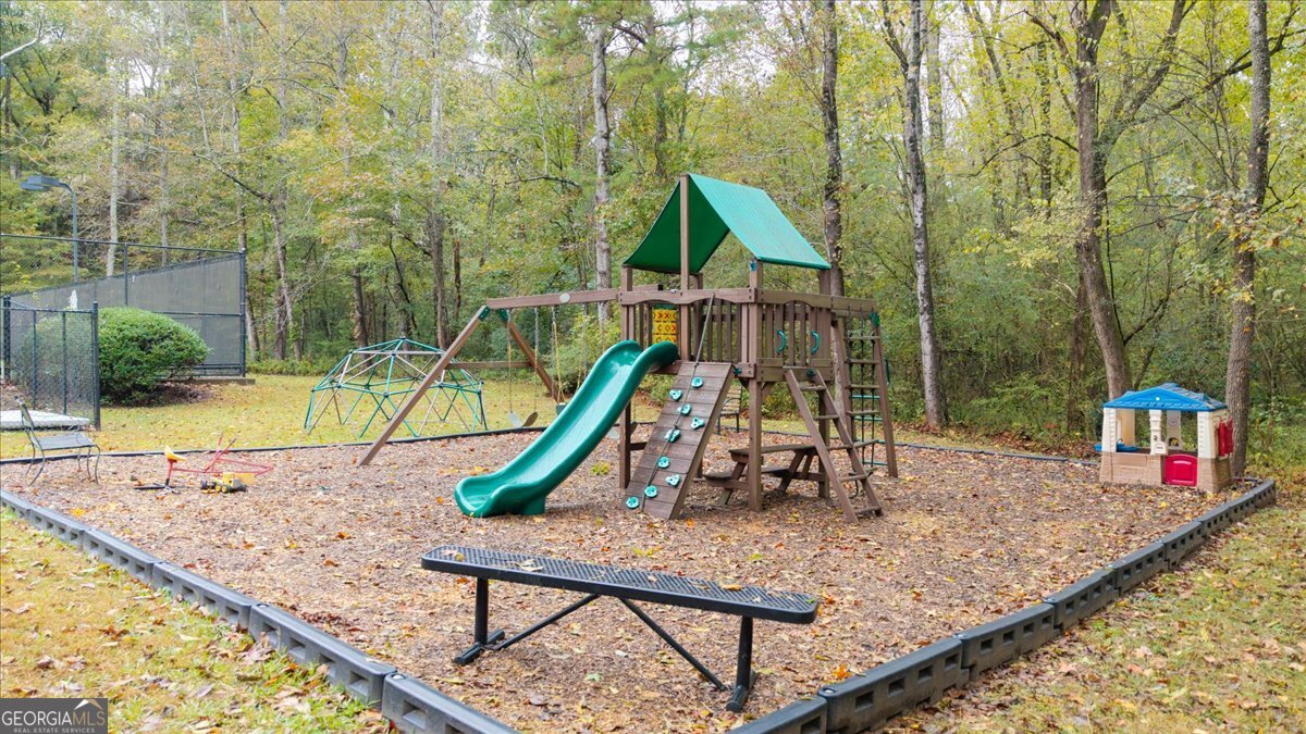 5250 Pikes Peak Court