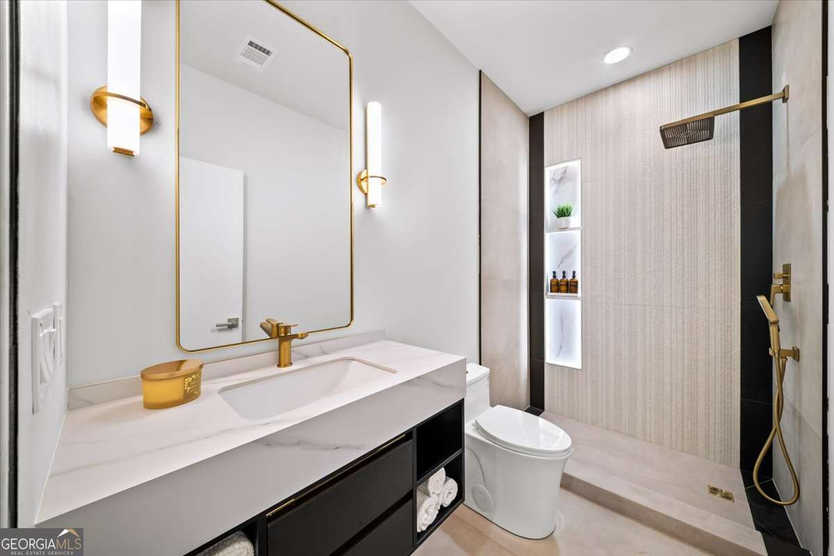 172 Racine Street SW