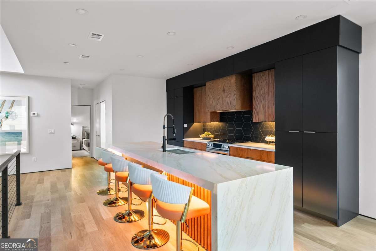 172 Racine Street SW