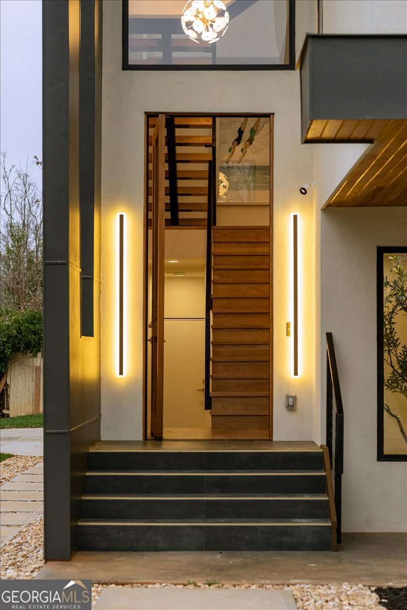 172 Racine Street SW