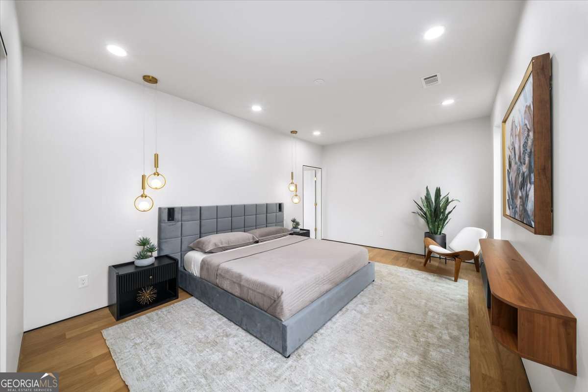 172 Racine Street SW