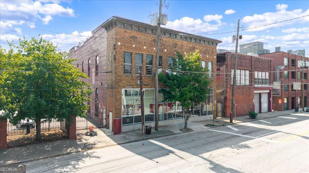 330 Peters Street SE # 105