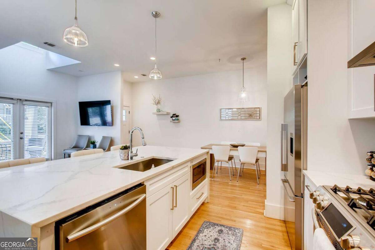 655 Mcgruder Street NE