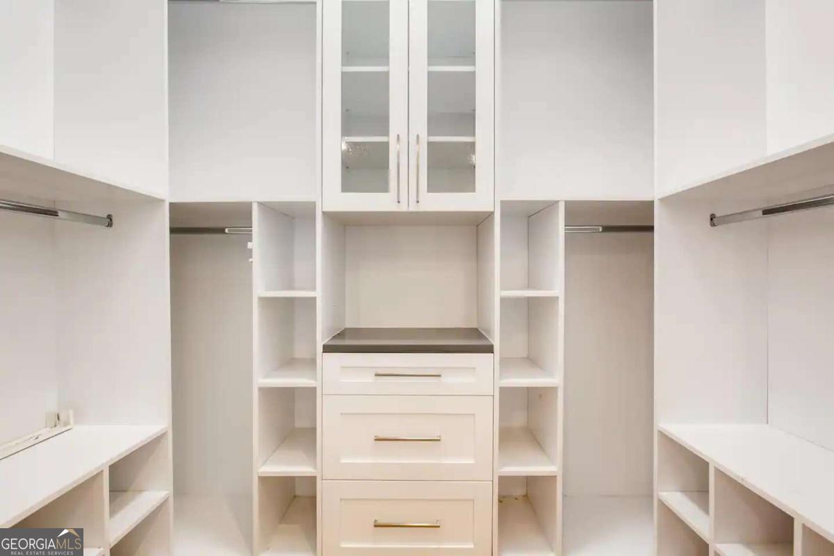 655 Mcgruder Street NE