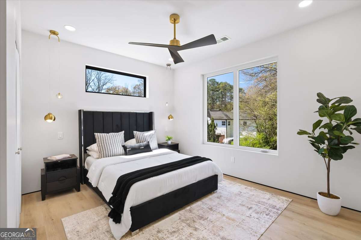 1342 Thurgood Street SW