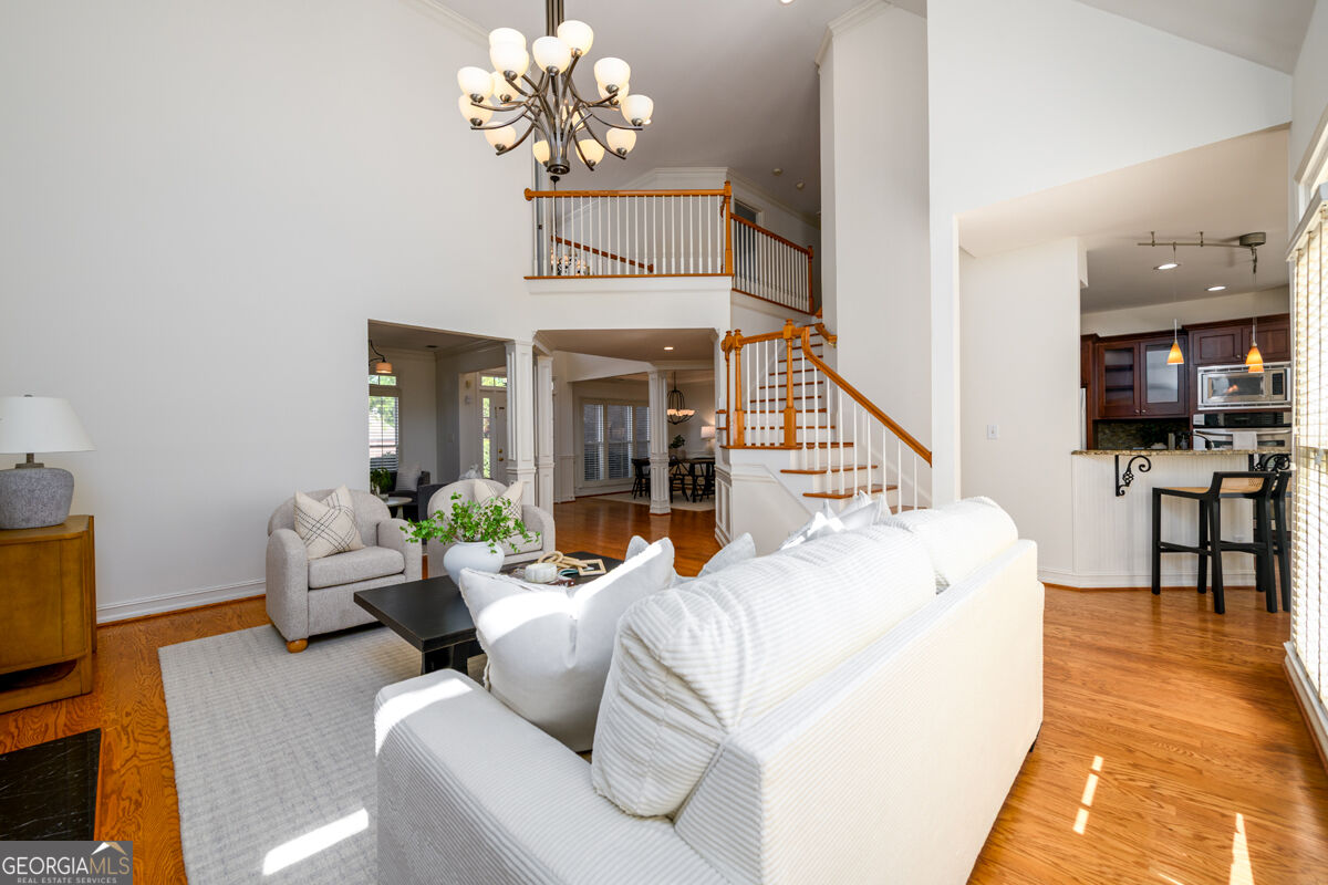 1560 Oak Park Cove