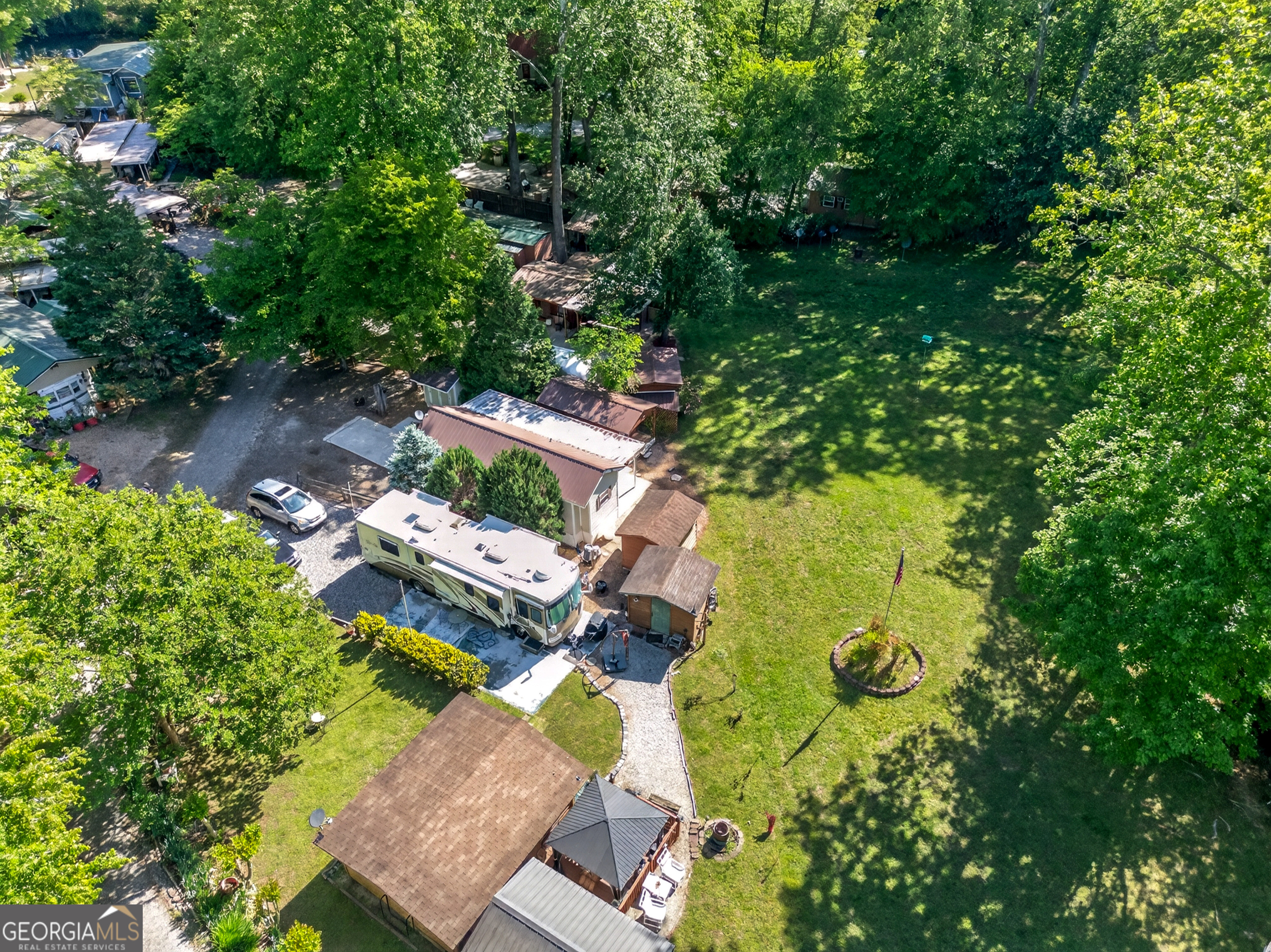 107 Riverside Place