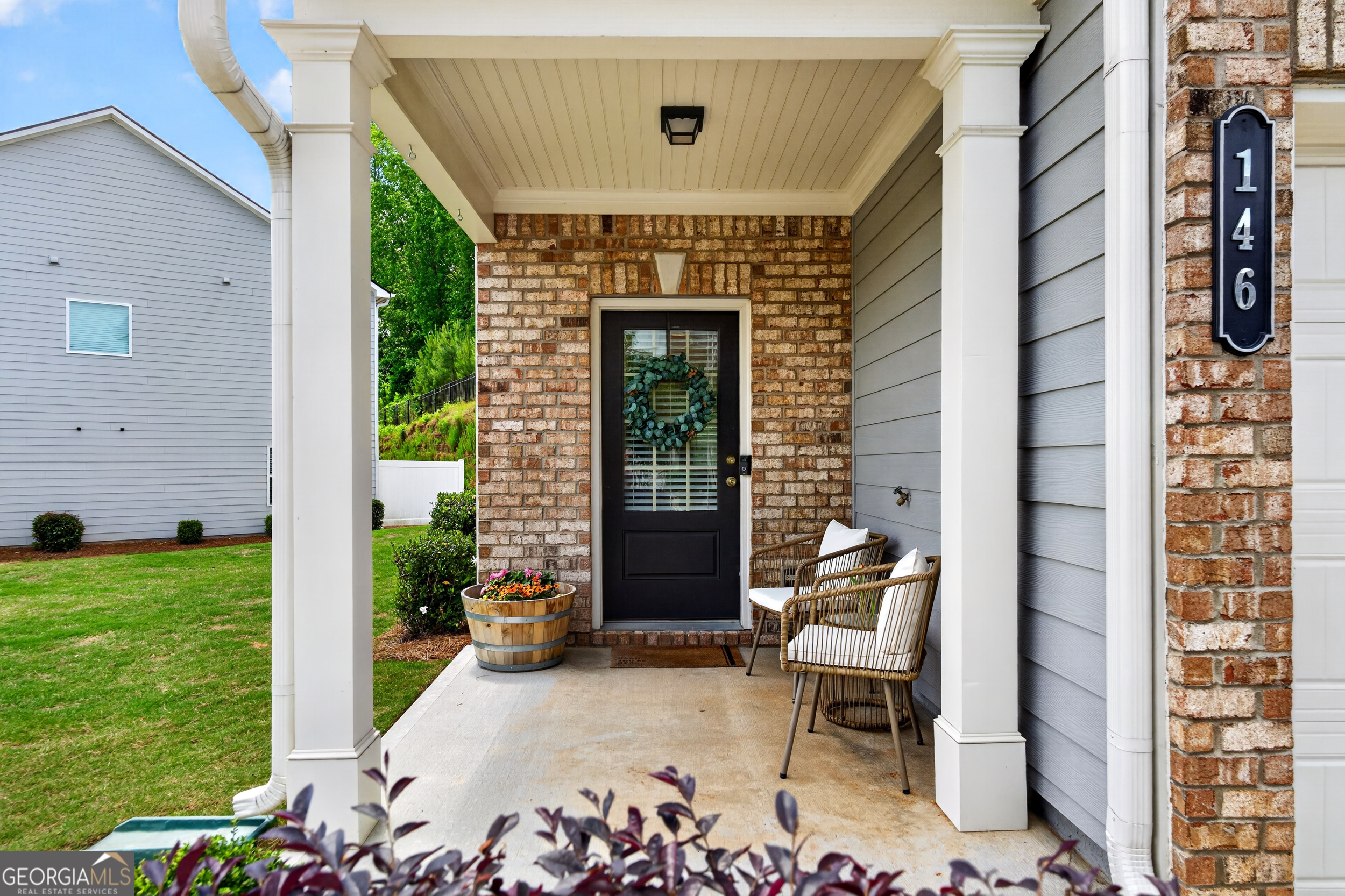 146 Madison Bend