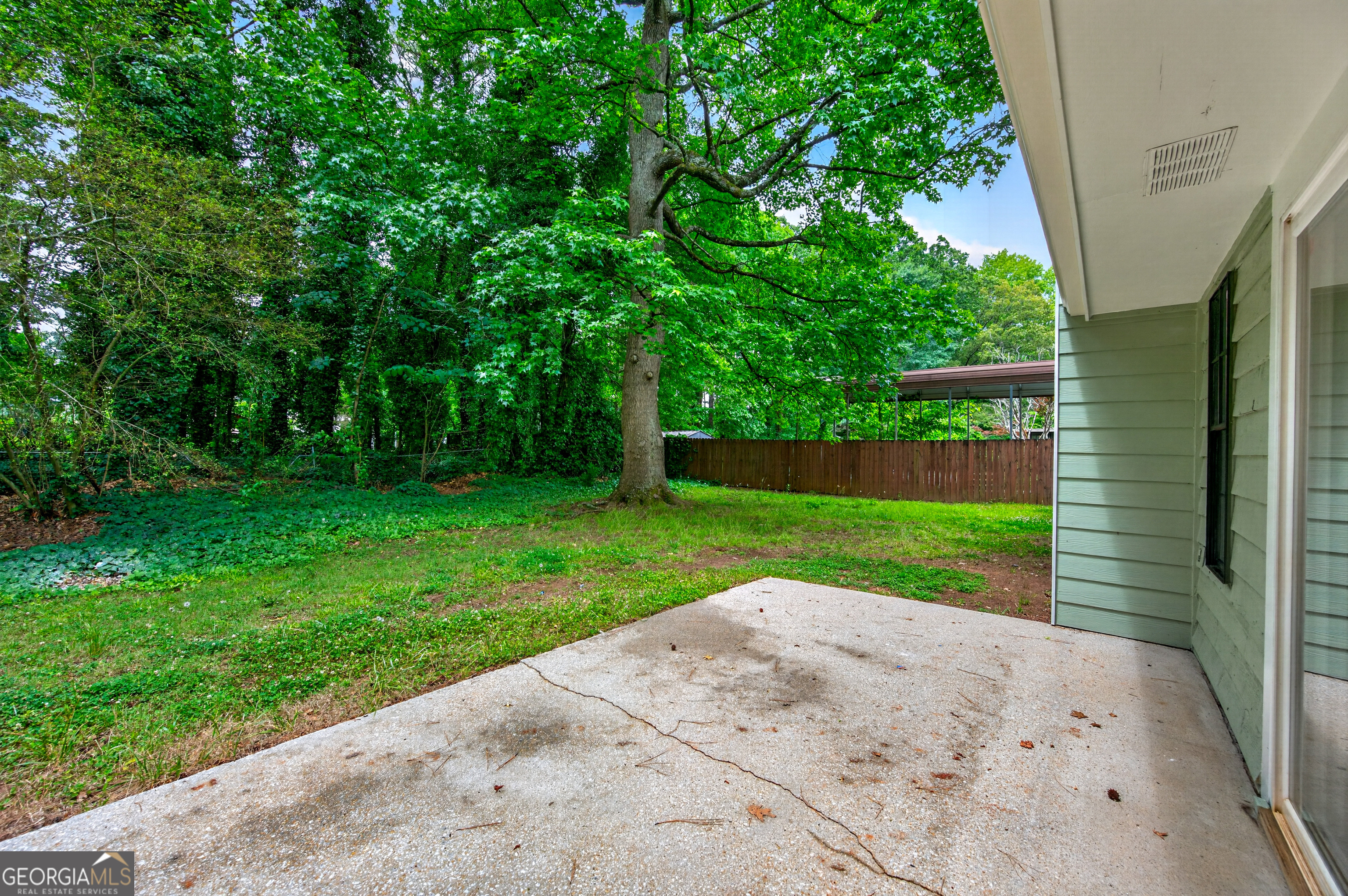 1903 Old Concord Drive SE