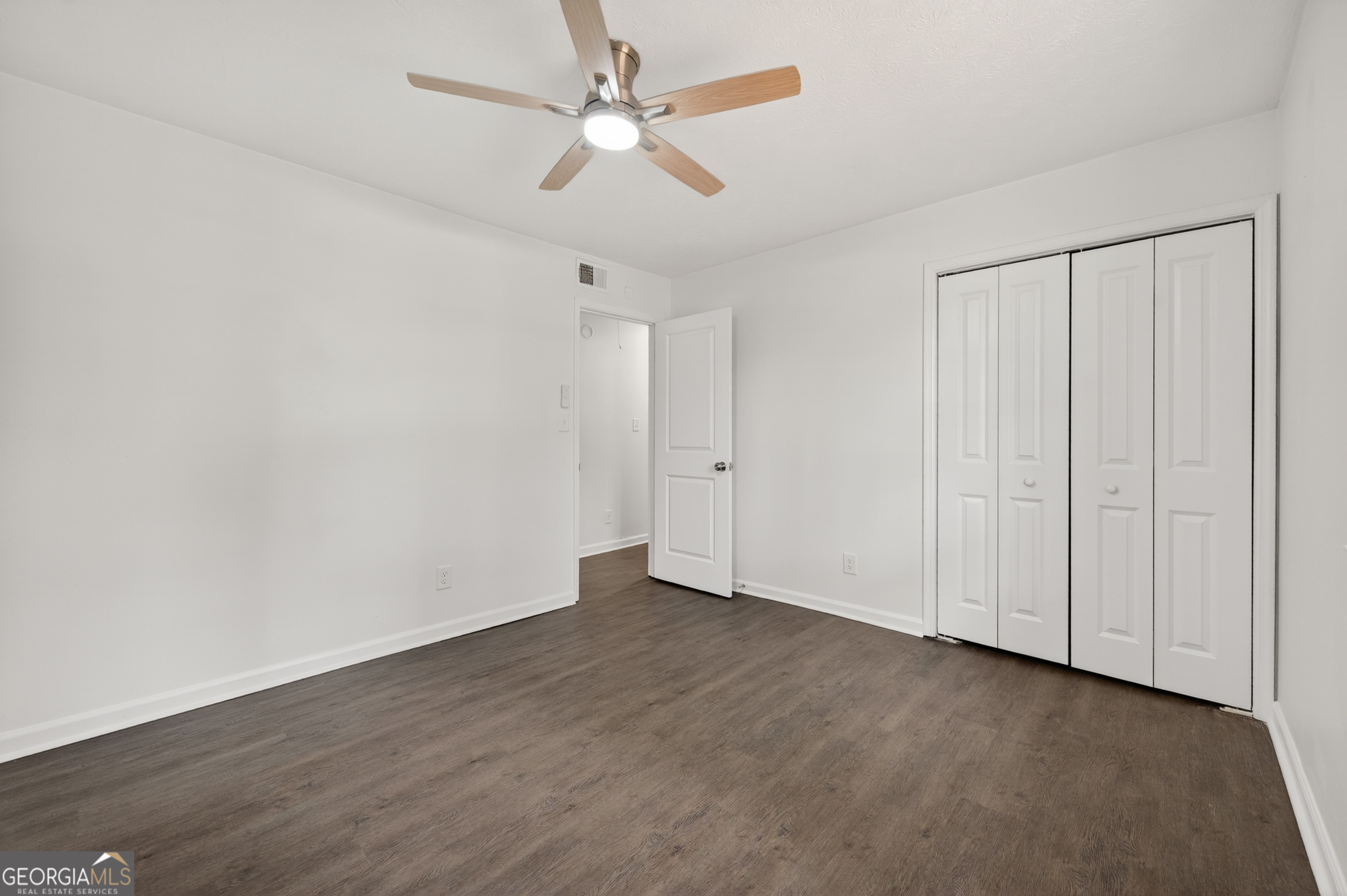 1903 Old Concord Drive SE