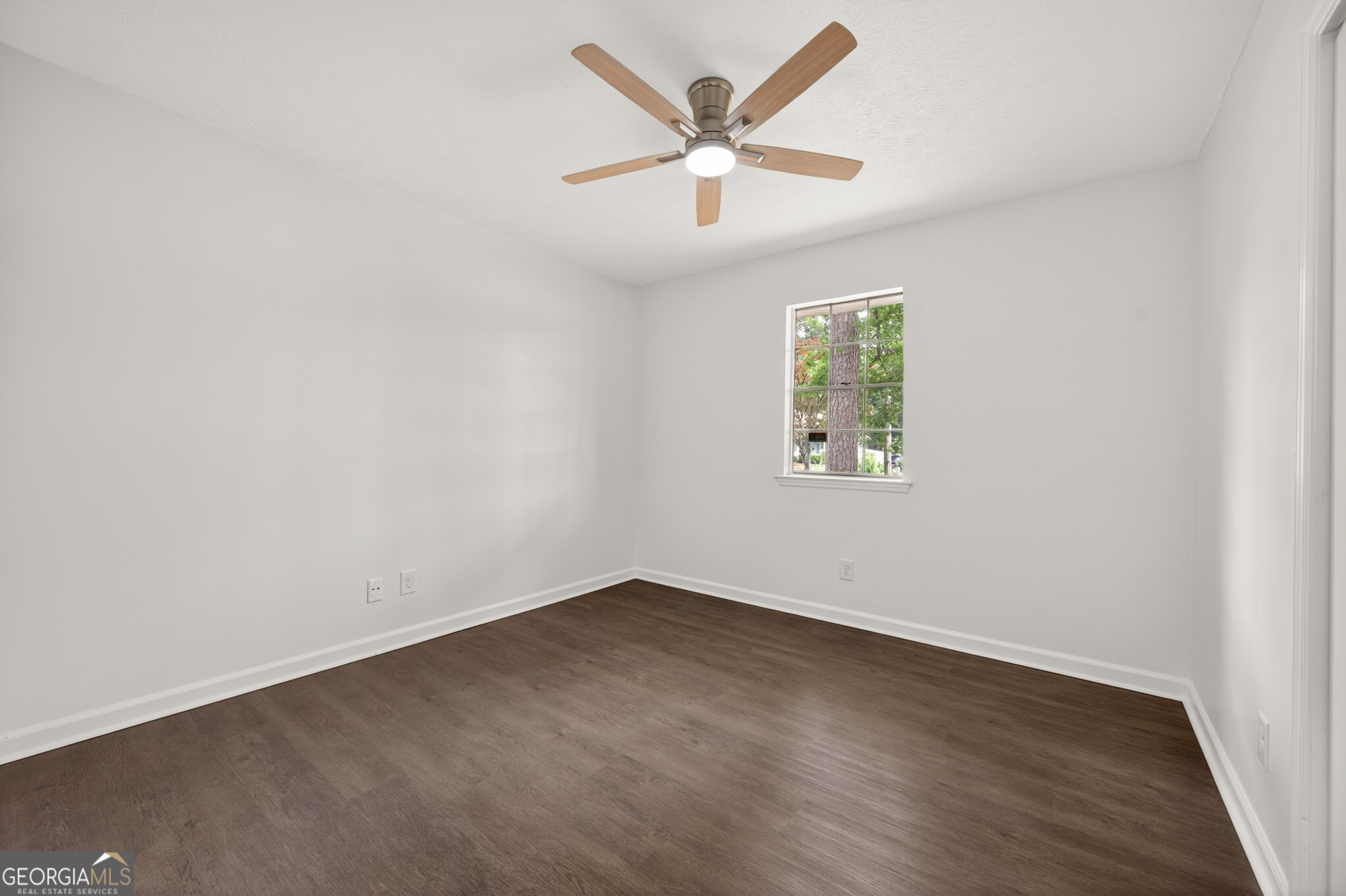 1903 Old Concord Drive SE