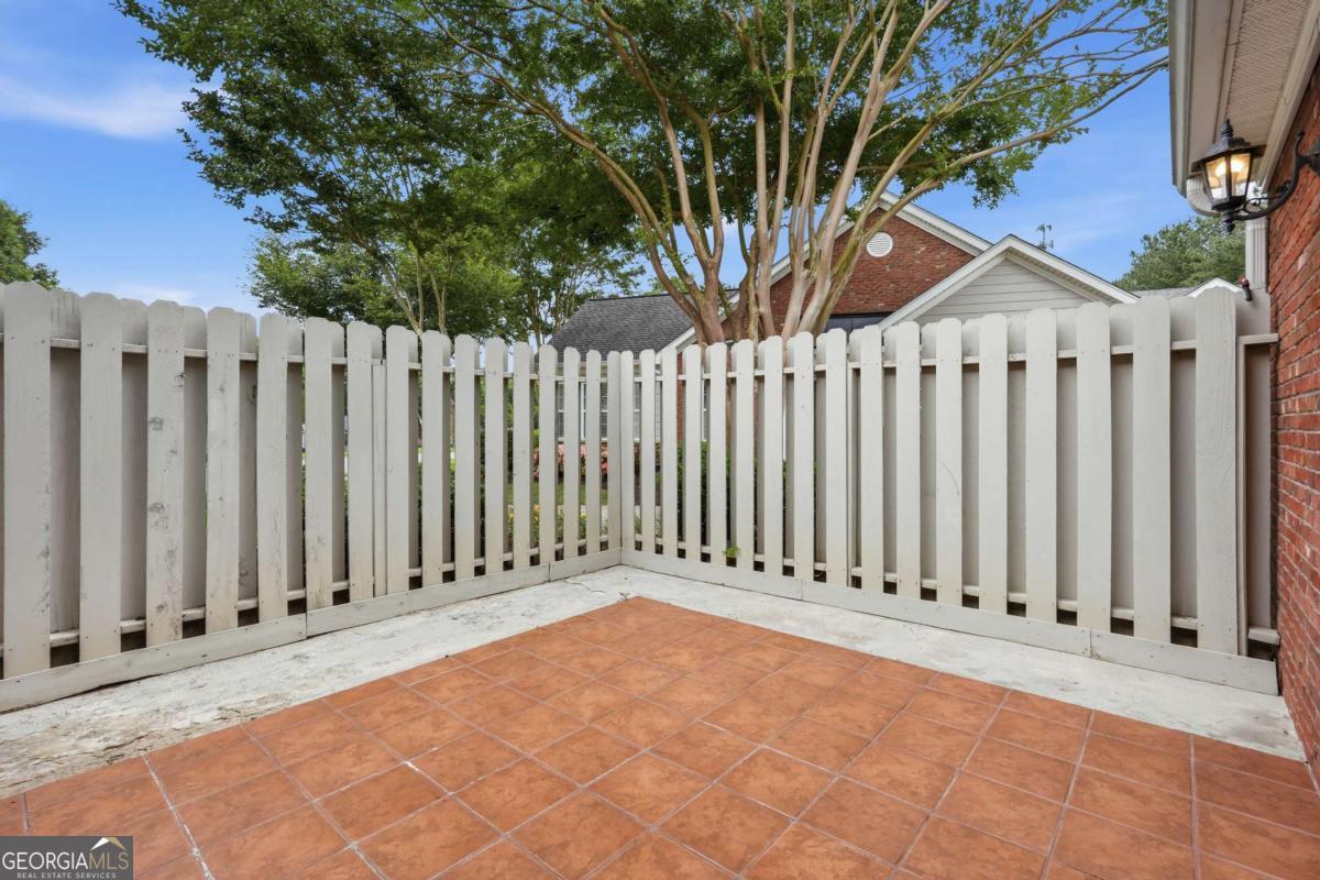 406 Somerton Place
