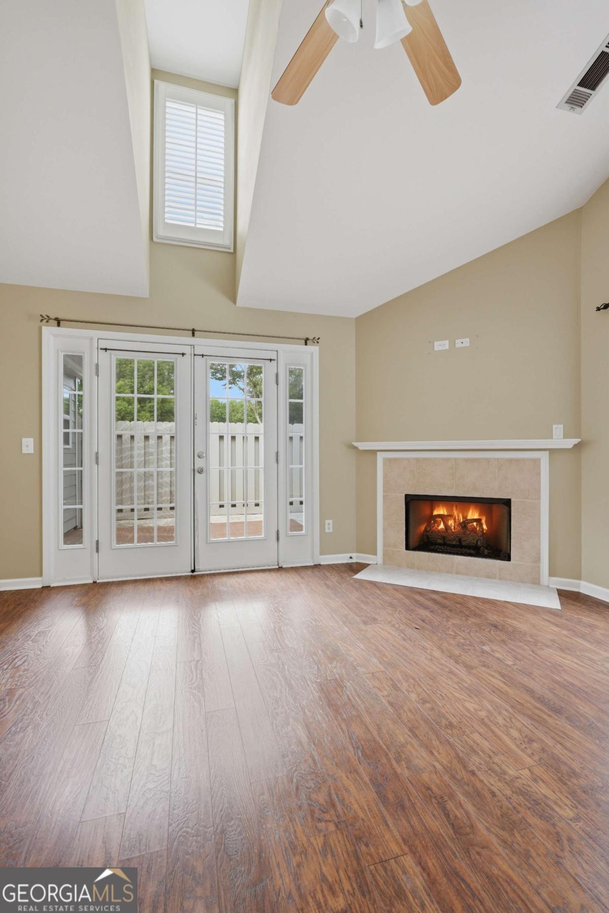 406 Somerton Place