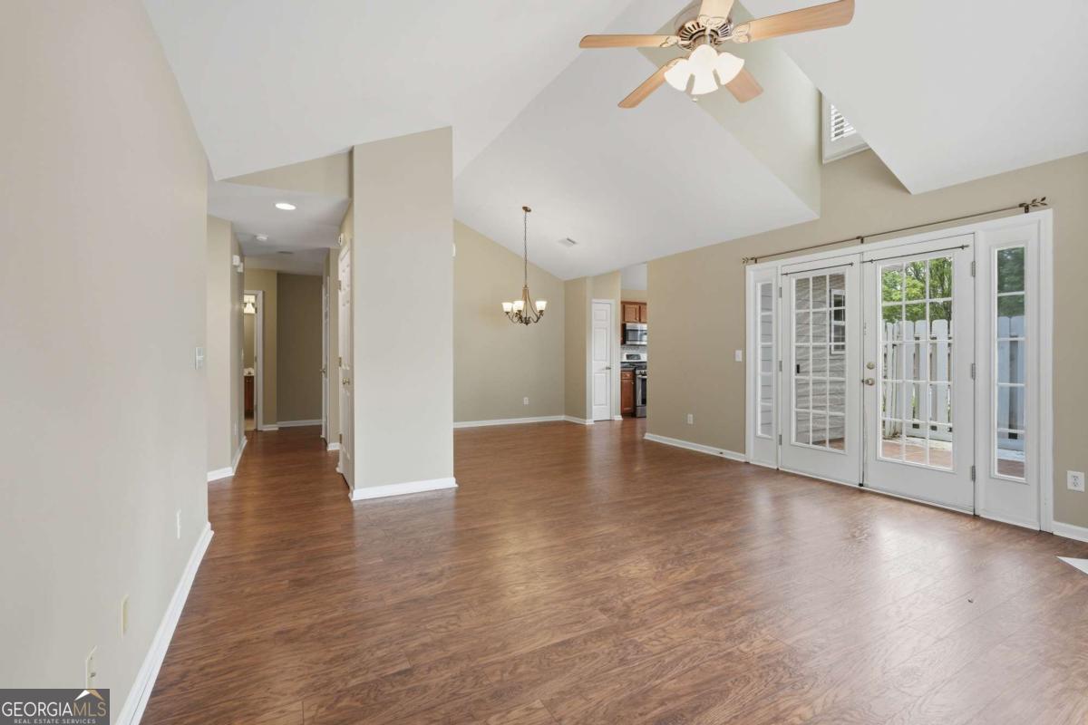 406 Somerton Place