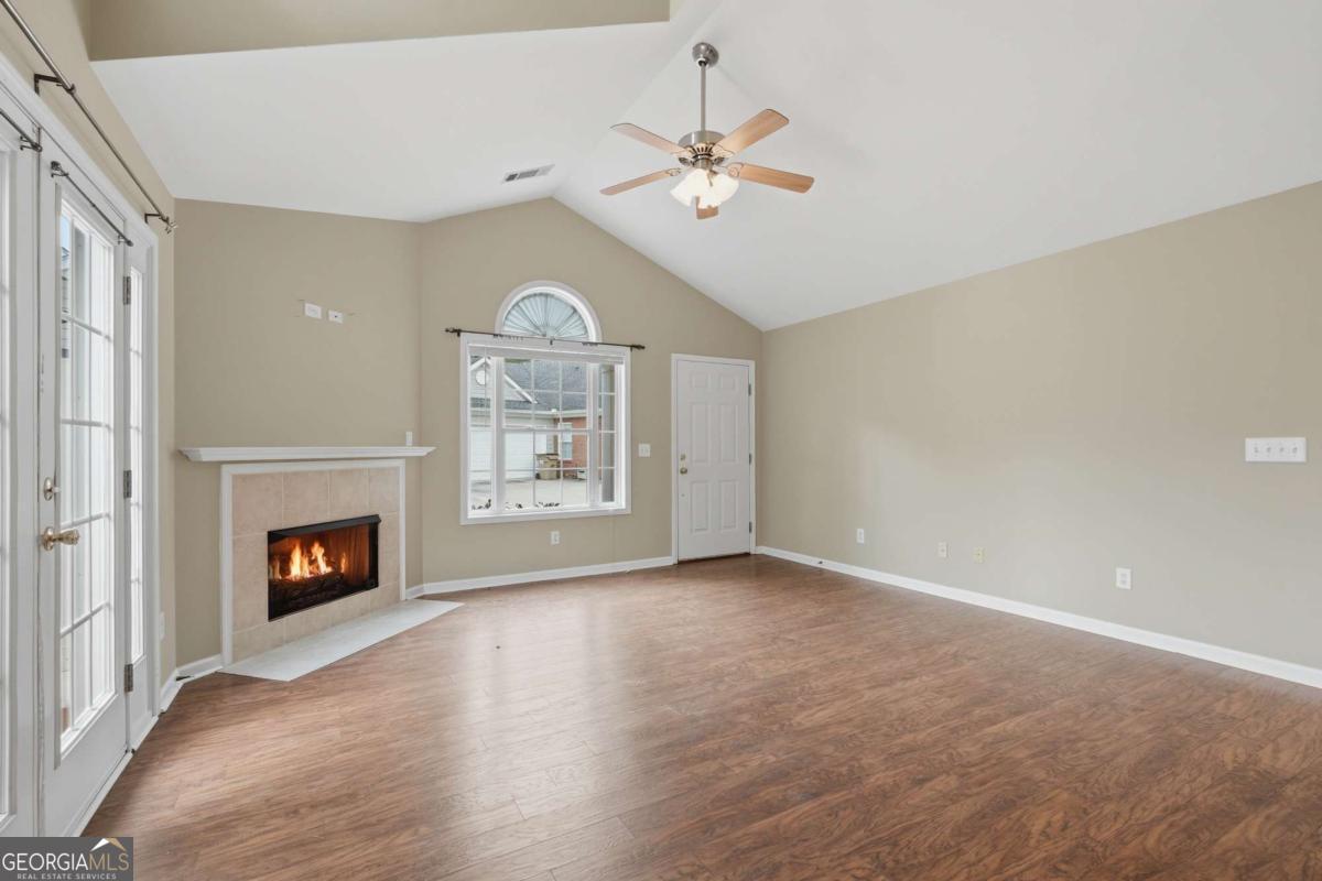406 Somerton Place