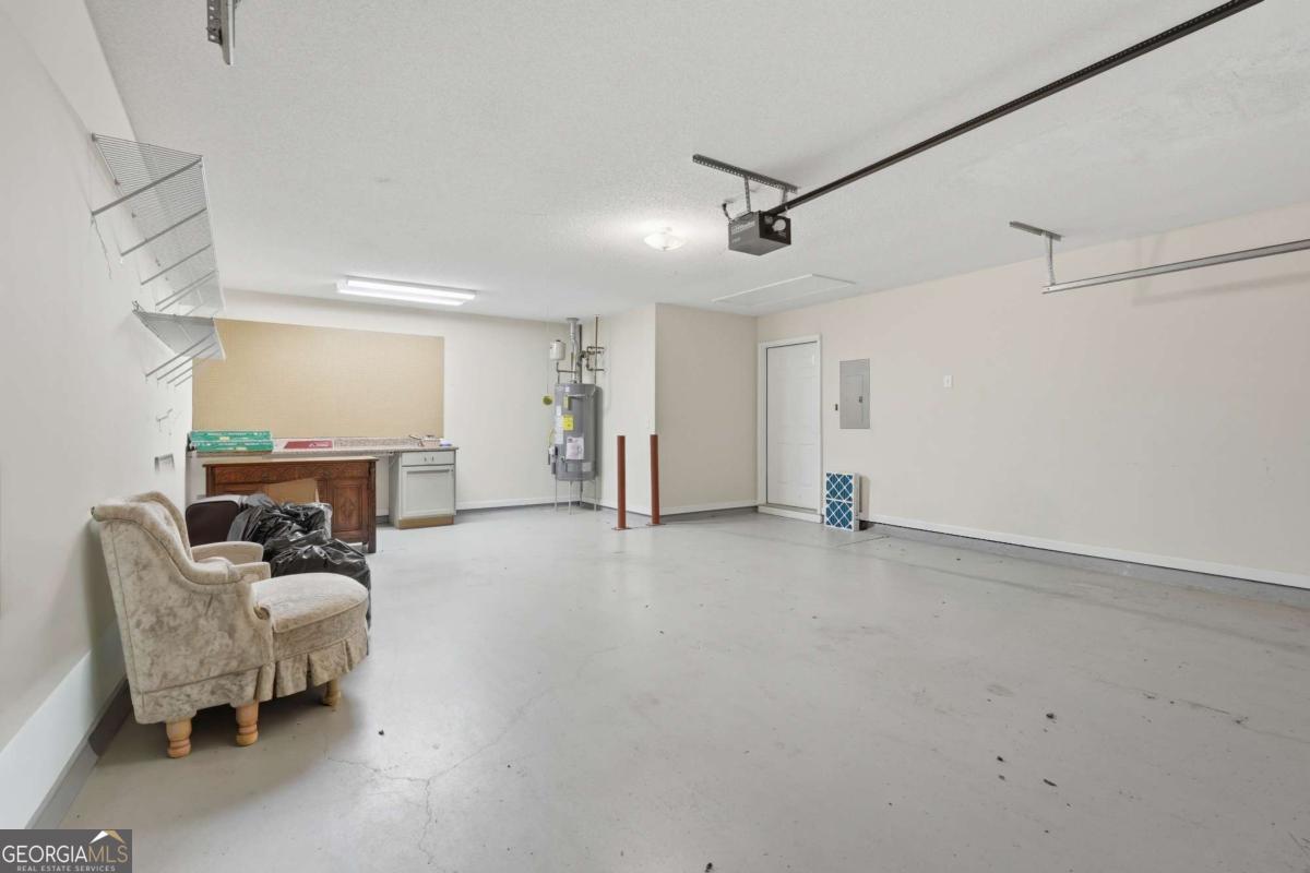 406 Somerton Place