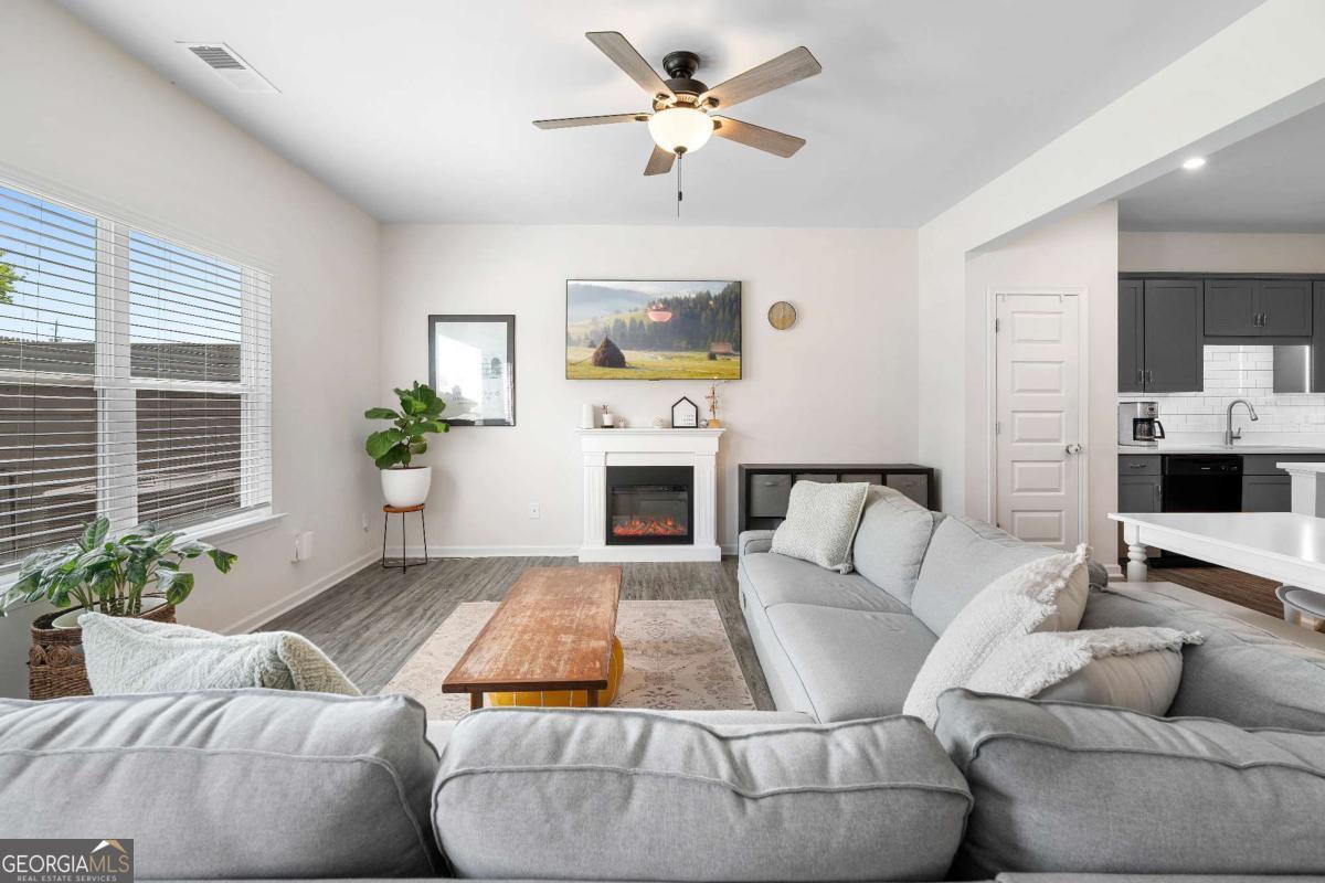 26 Felton Walk Boulevard