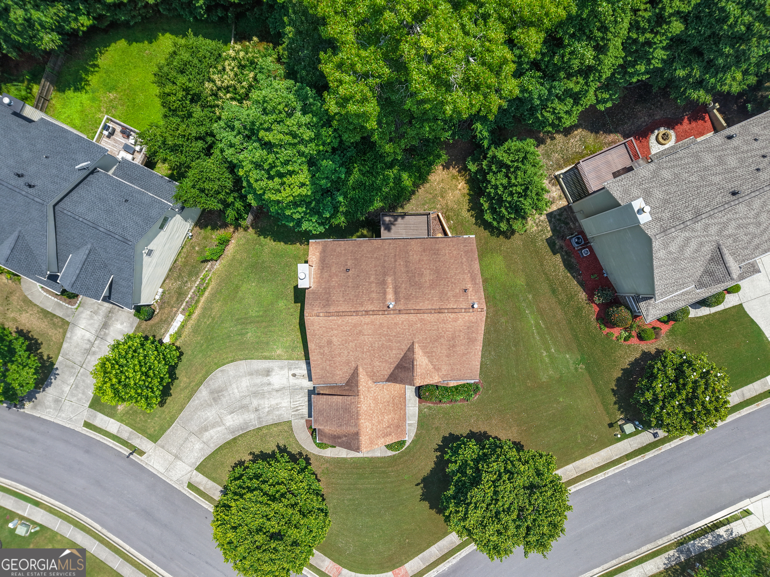 2753 Blue Moon Drive