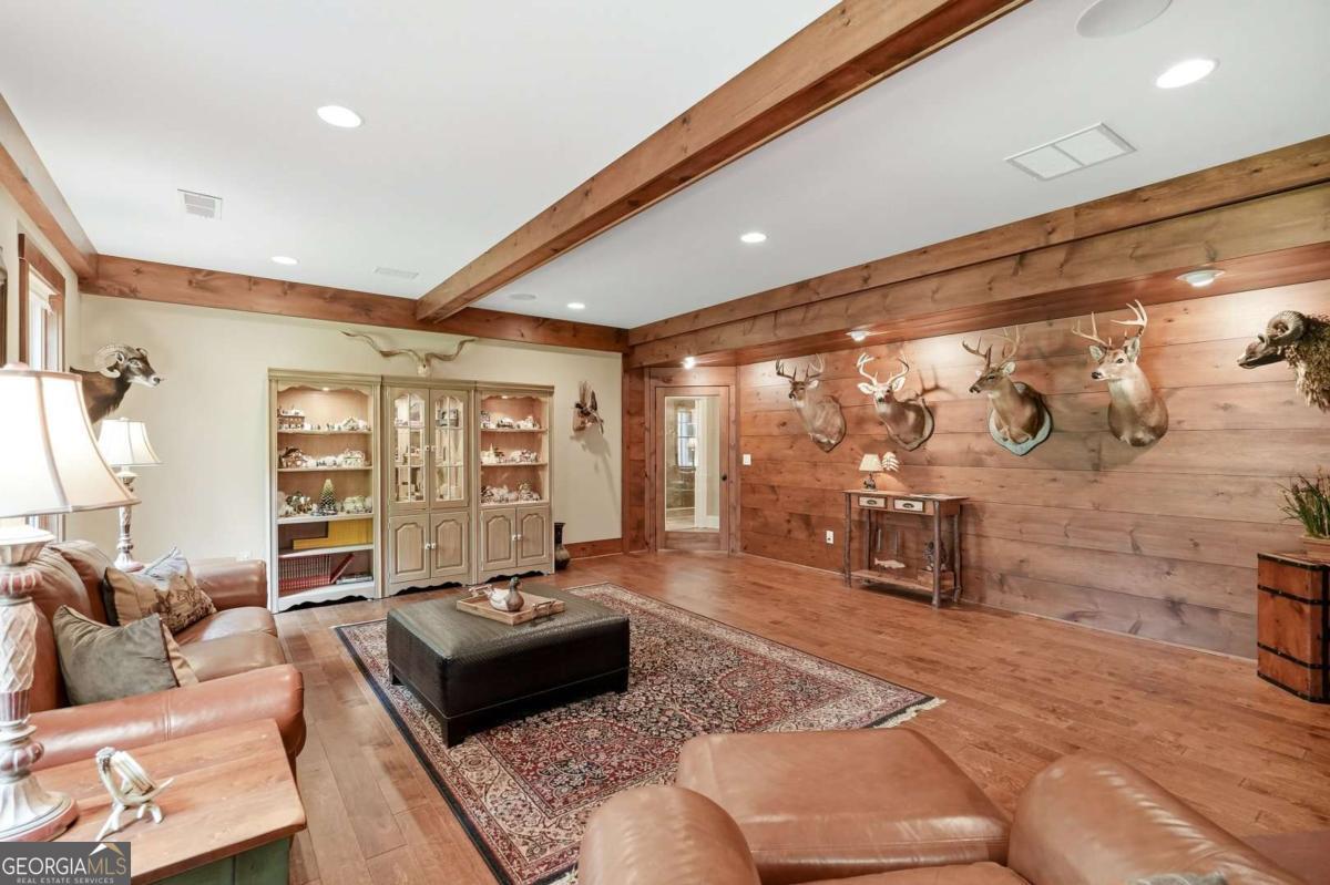 1540 Bramble Bush Way