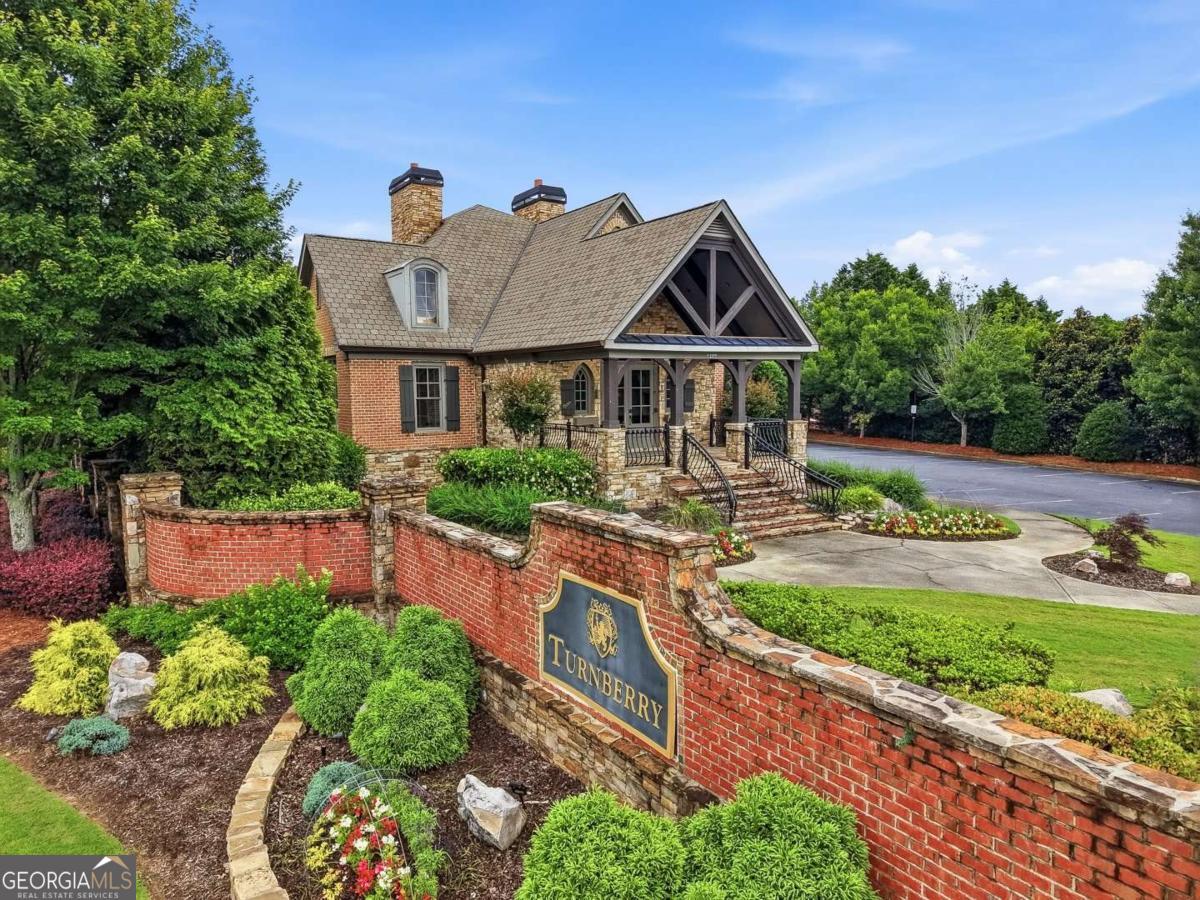 1540 Bramble Bush Way