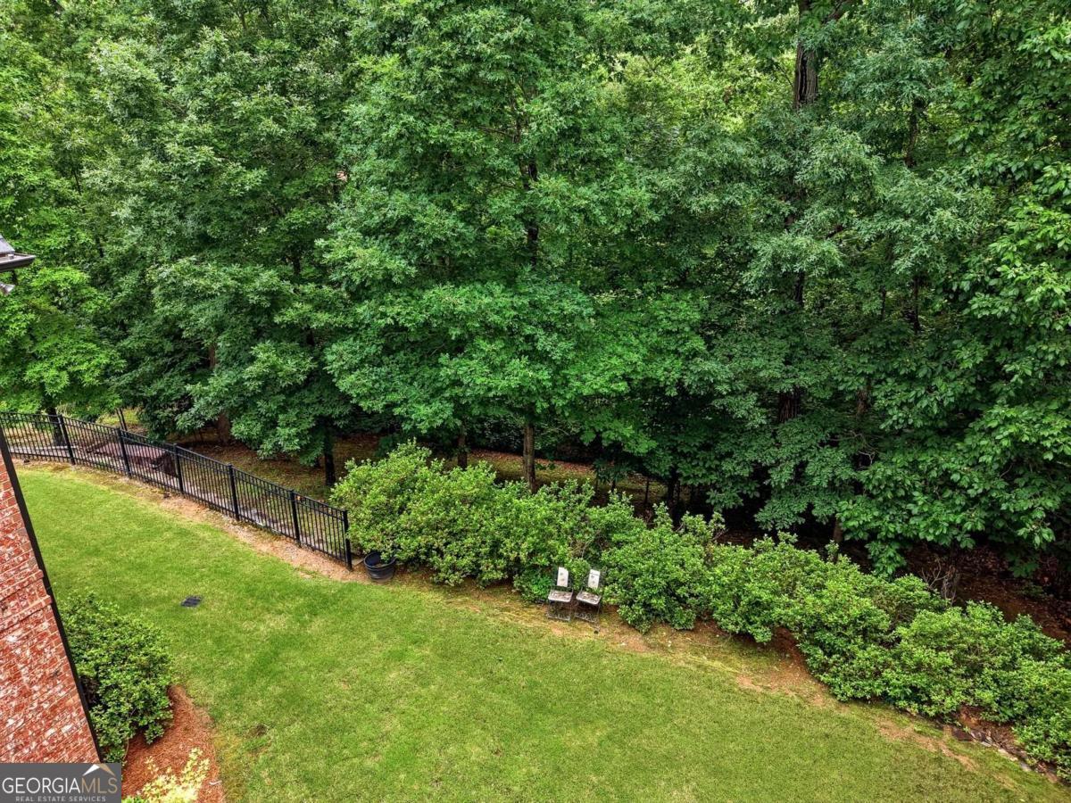 1540 Bramble Bush Way