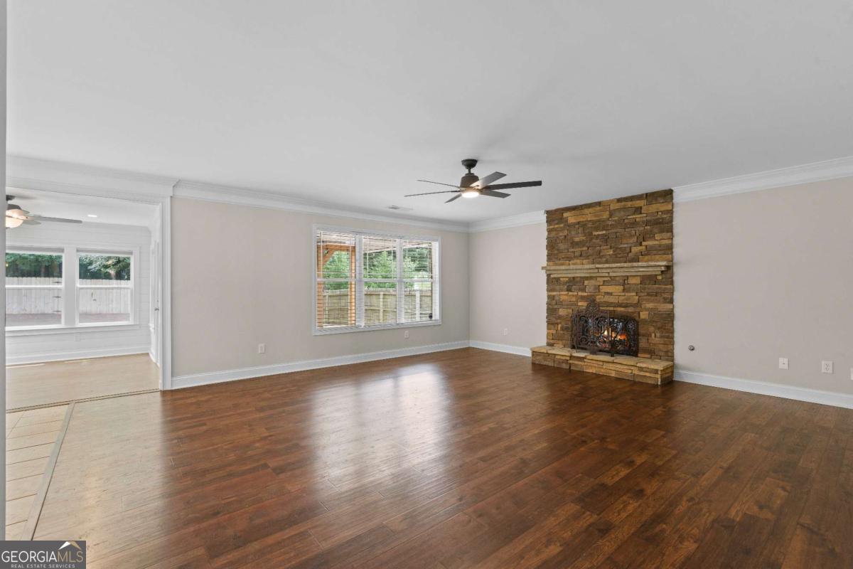 3706 Devon Park Lane NW