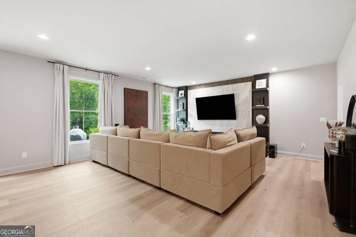 13390 Bishops Court