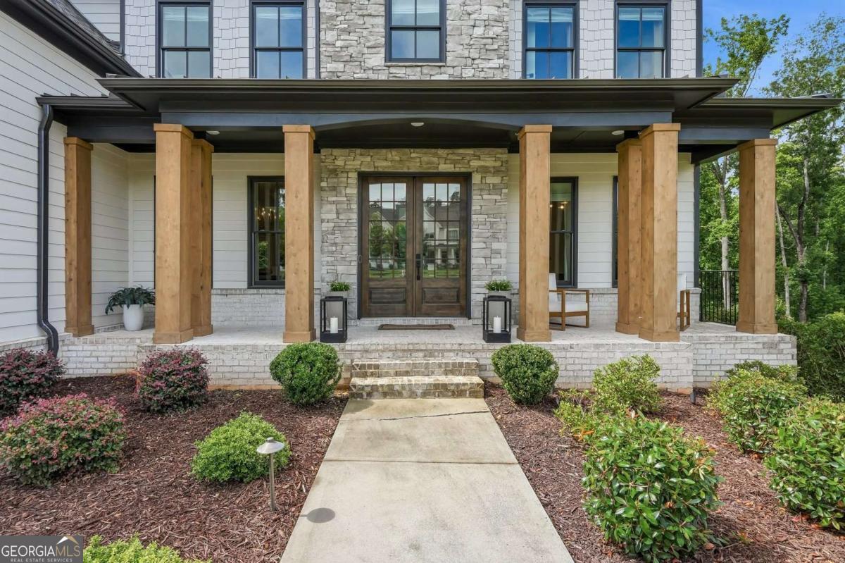 13390 Bishops Court