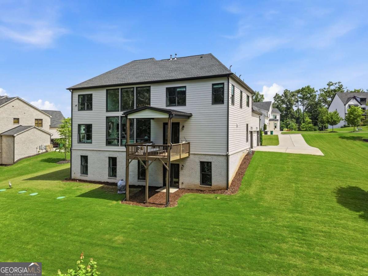13390 Bishops Court