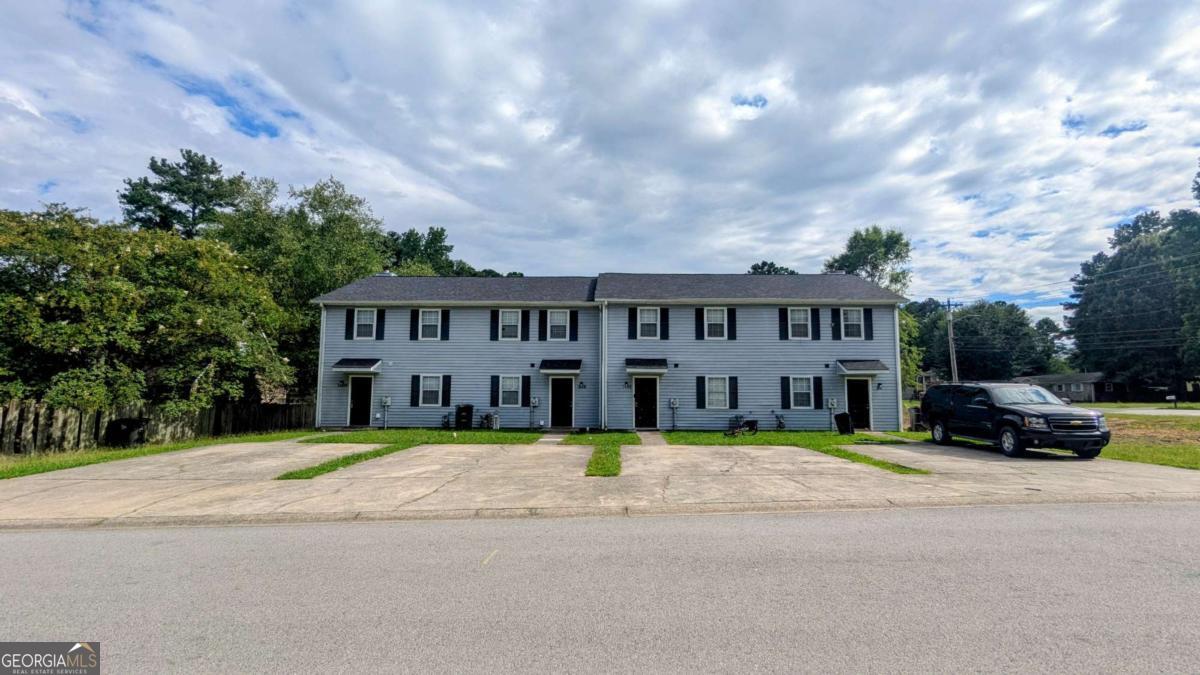 3681 Hopkins Crossing SW