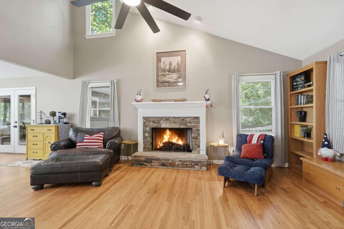 270 Ridgeway Road
