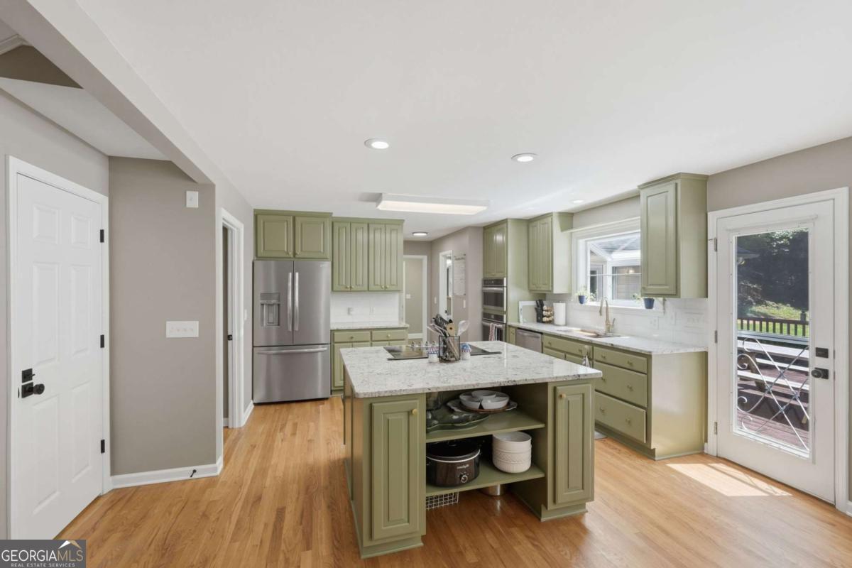 270 Ridgeway Road