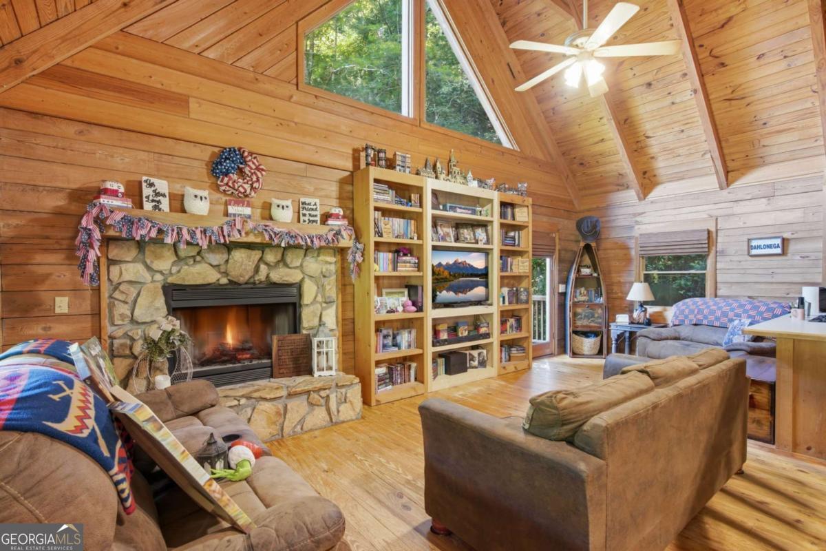 349 Whitewater Trail