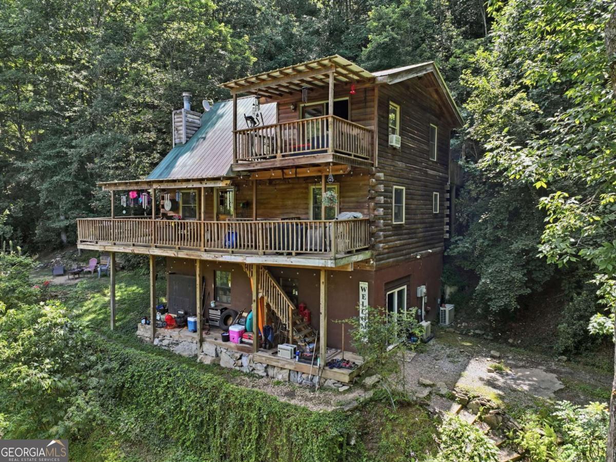 349 Whitewater Trail